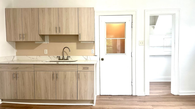 Building Photo - 1809 17th Ave