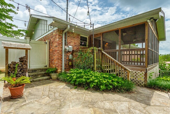 Building Photo - Beautiful East Brainerd Homes