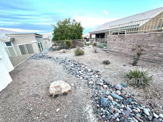 Building Photo - 10733 Clarion Ln