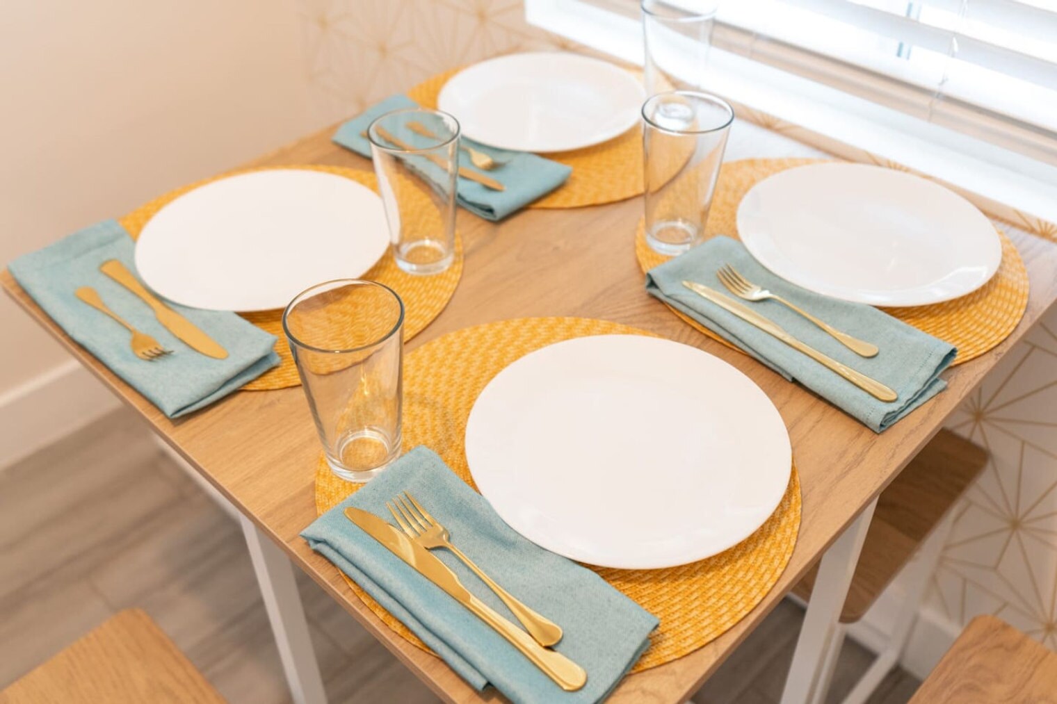 Building Photo - 1407 E McKinley St