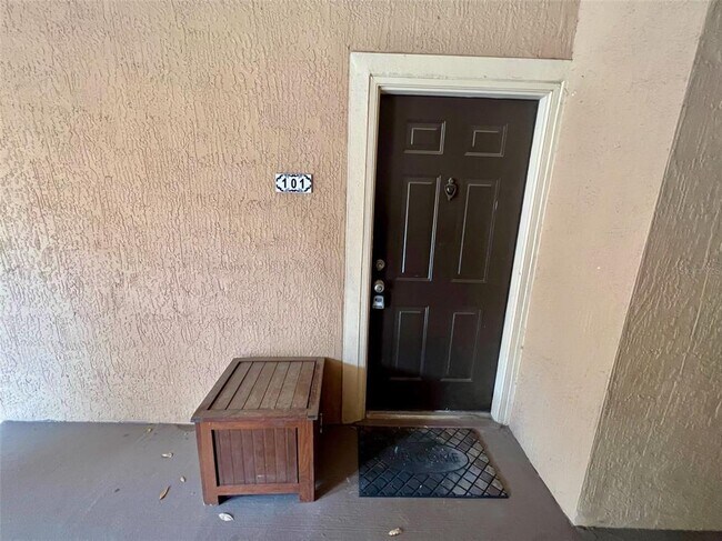 Building Photo - 5506 Metrowest Blvd