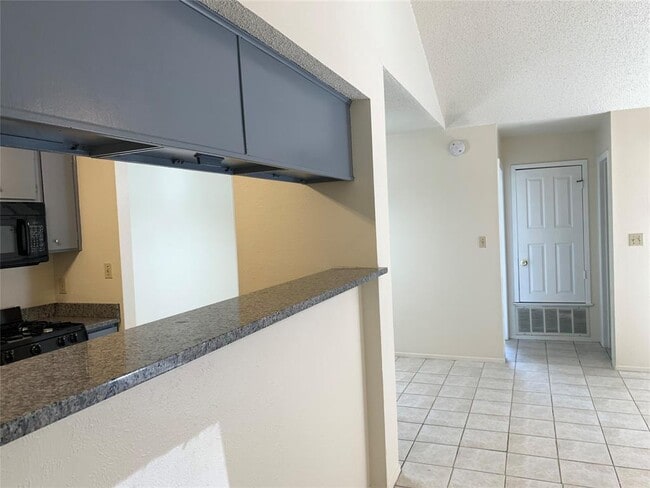 Building Photo - 10436 Doc Holliday Trail
