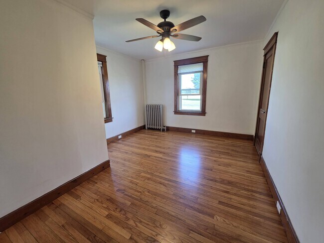 Building Photo - 98 Stockbridge St