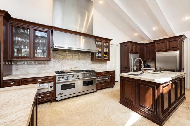 Building Photo - 14200 SW 70th Ave