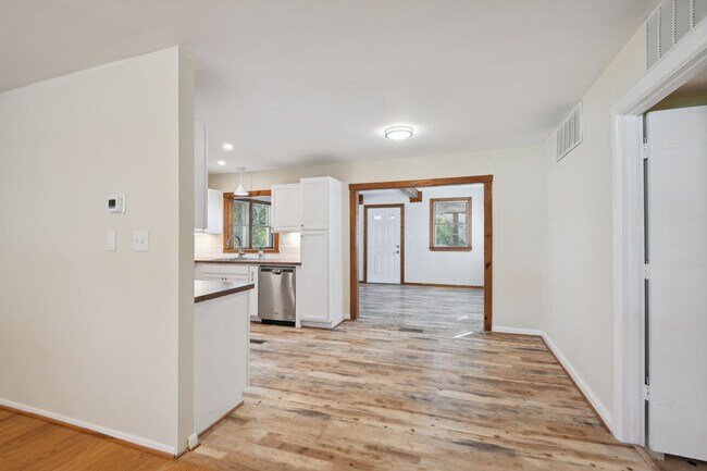 Building Photo - 12507 Starlight Ln