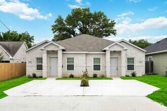 Building Photo - Charming 2 beds 2 baths in Houston!