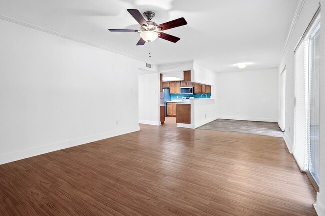Building Photo - 5005 Georgi Ln