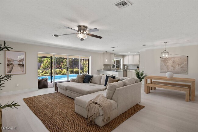 Building Photo - 3906 SE 20th Pl