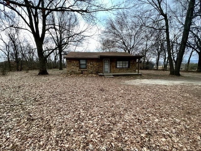 Building Photo - 292 S Double Springs Rd