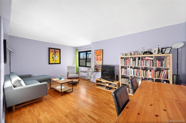 Building Photo - 82-35 134th St