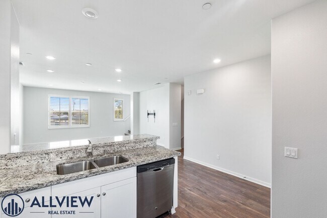 Building Photo - Modern Tri-Level Townhome with Office, 2-Car Garage & Prime Anaheim Location!