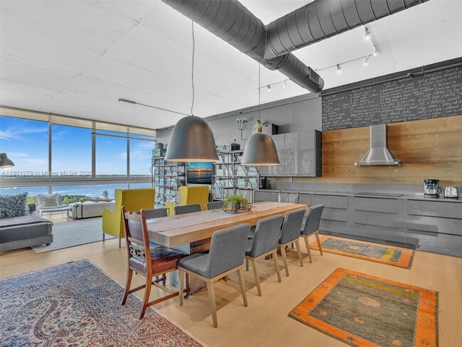 Building Photo - 7934 West Dr