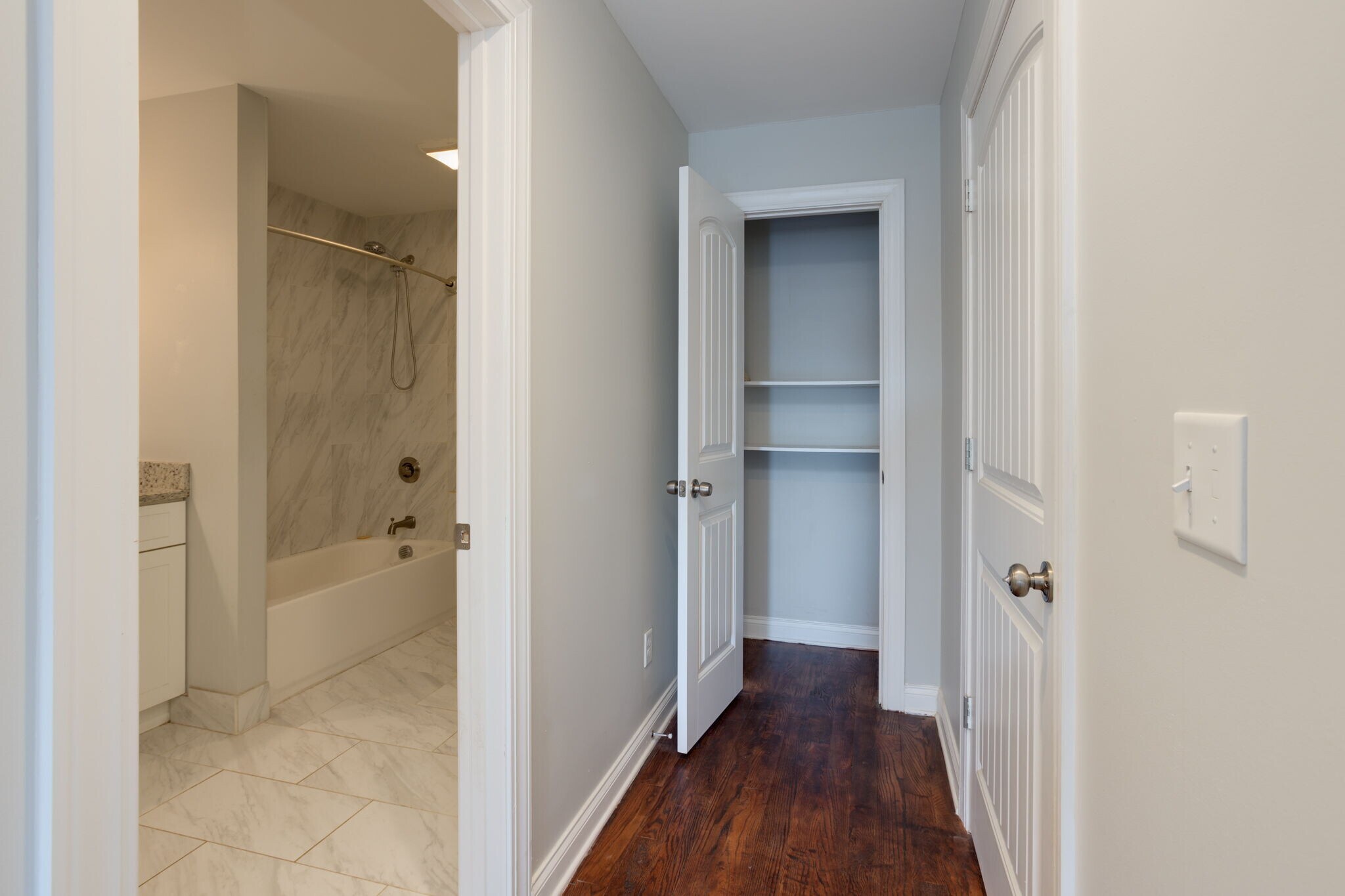 Building Photo - 5908A Morrow Rd