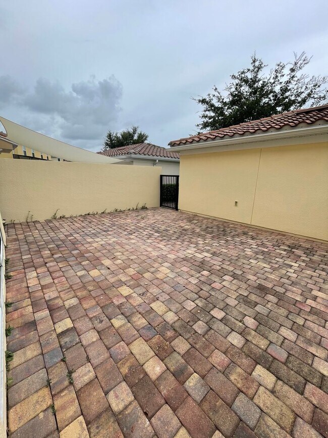 Building Photo - COMING OCTOBER!! Lake Nona 3 Bedroom 3 Bat...