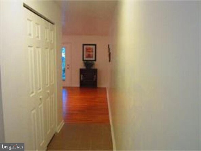 Building Photo - 296 Tavistock Rd