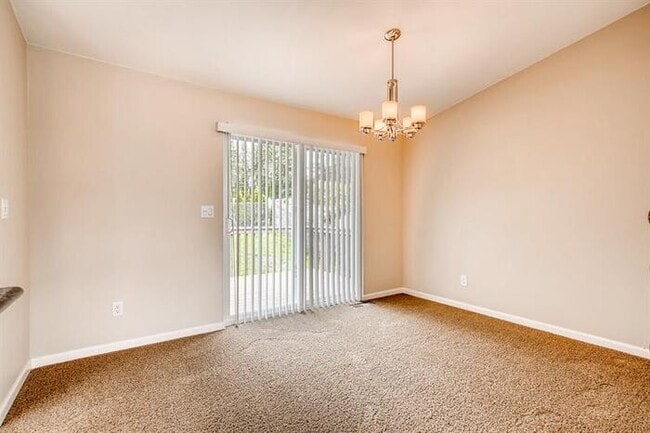 Building Photo - 10224 63rd Ave Ct E, Puyallup, WA, 98373