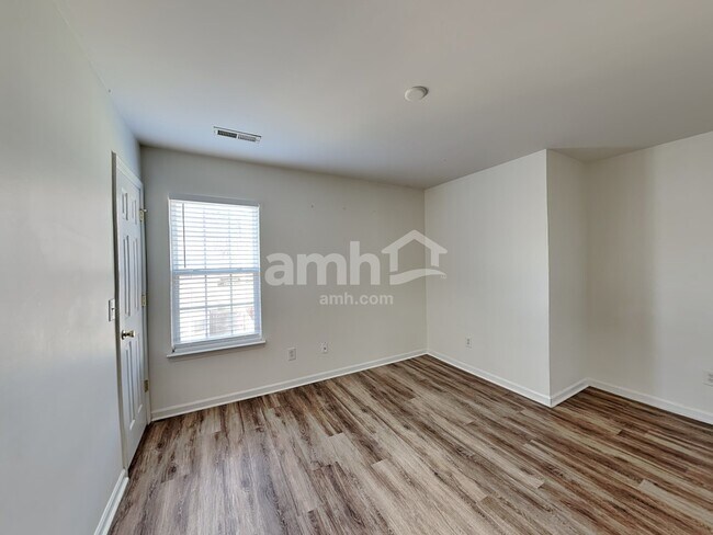 Building Photo - 4413 Singing Oak Court