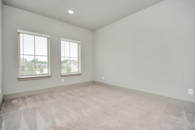 Building Photo - 22368 Misty Woods Ln