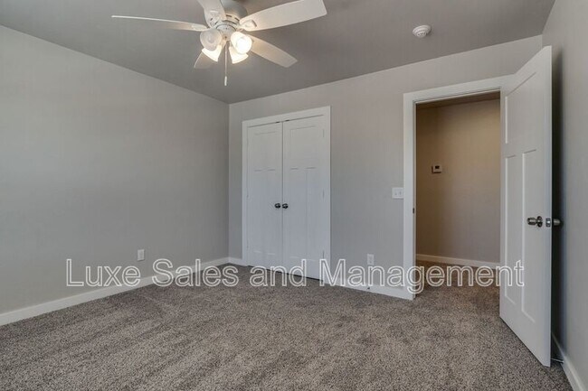 Building Photo - 2188 Buena Vida Ln
