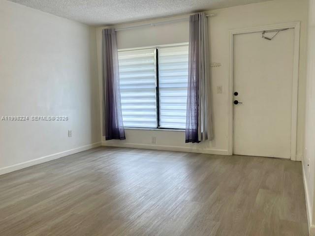 Building Photo - 6735 W 26th Dr