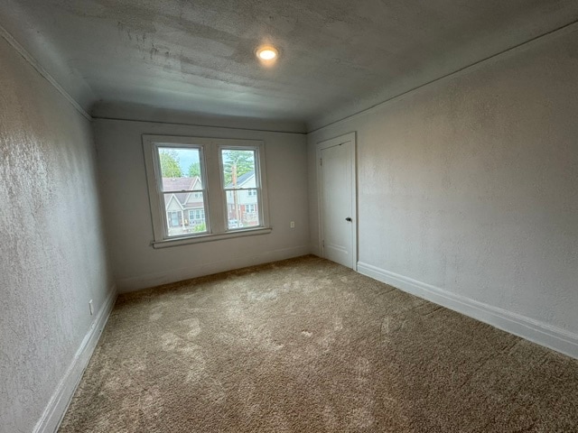 Building Photo - 326 Eastlawn St