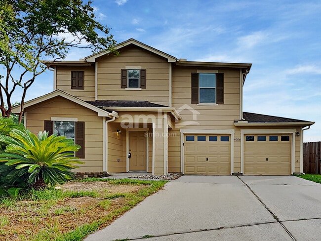 Building Photo - 4006 Carmel Ridge Way