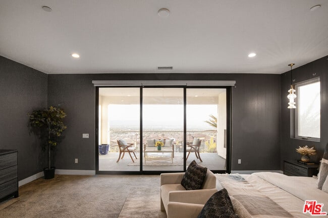 Building Photo - 20248 Willoughby Ln