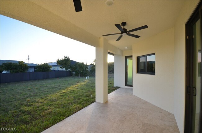 Building Photo - 2416 Diplomat Pkwy W