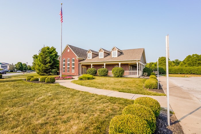 Building Photo - 3098 W Meadowbend Ln