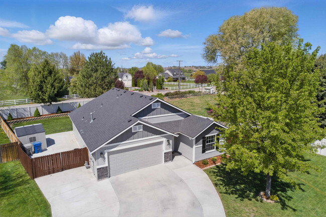 Building Photo - 984 N Star Bright Ln