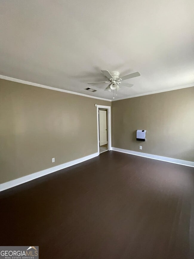 Building Photo - 312 Duncan St