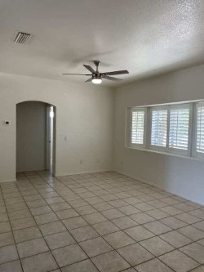 Building Photo - A great place to call home!