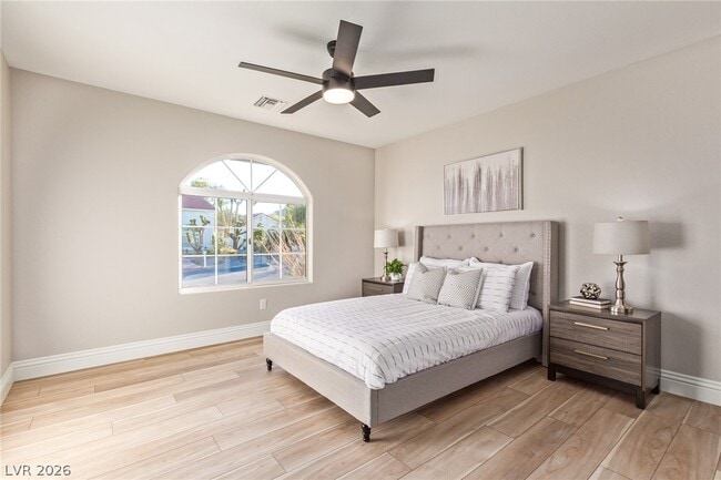 Building Photo - 4785 N Grand Canyon Dr