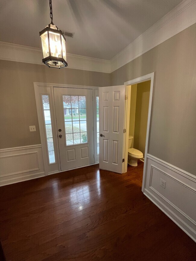 Building Photo - 2109 Bucolic Ct