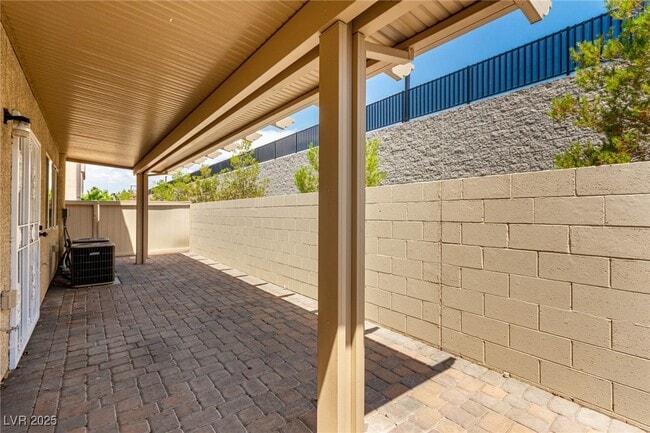 Building Photo - 5286 Soledad Summit Ave