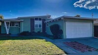 Building Photo - 31141 Meadowbrook Ave