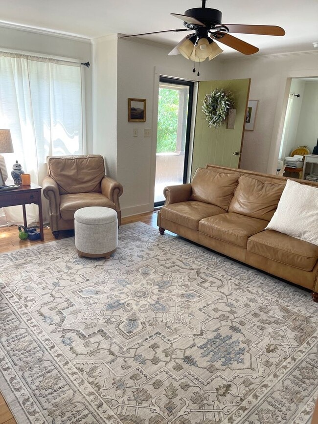 Building Photo - Guntersville, AL Home for Rent!