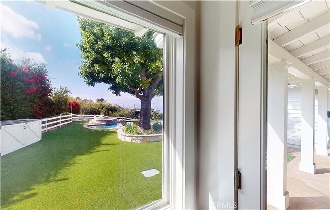 Building Photo - 67 Eastfield Dr