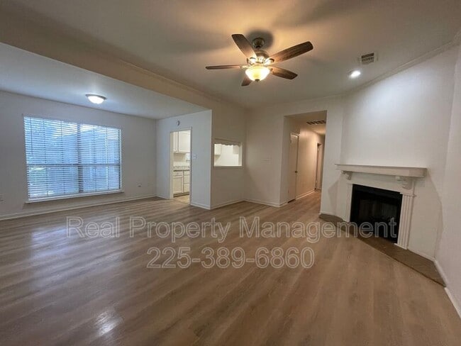 Building Photo - 5084 Cumberland Cove Dr