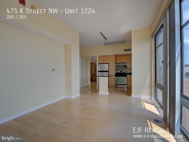 Building Photo - 475 K St NW