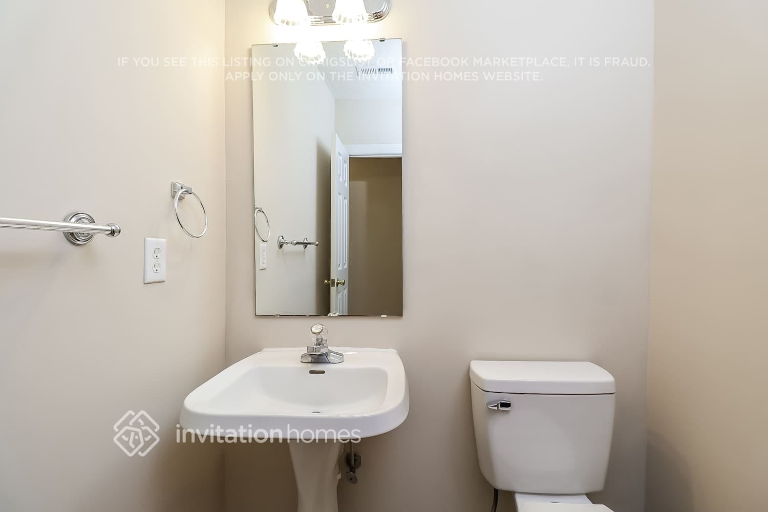 Building Photo - 1201 Chandlers Field Dr