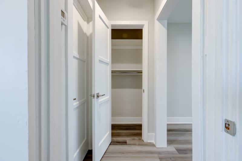 Building Photo - 3310 W 15th St