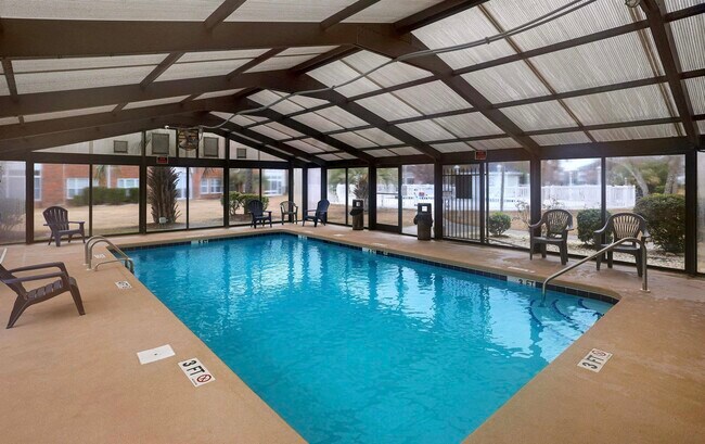 Building Photo - 3947 Gladiola Ct