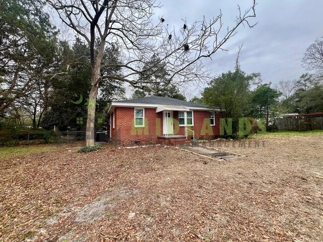 Building Photo - 1348 Ramblin Rd