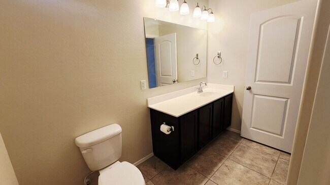 Building Photo - 3 bed in Casa Grande!