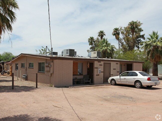 Primary Photo - 401 W 5th St