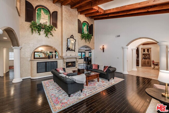 Building Photo - 4063 Benedict Canyon Dr