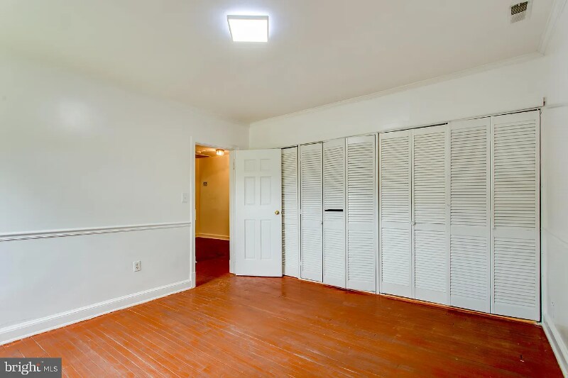 Building Photo - 301 Loureiro Ln
