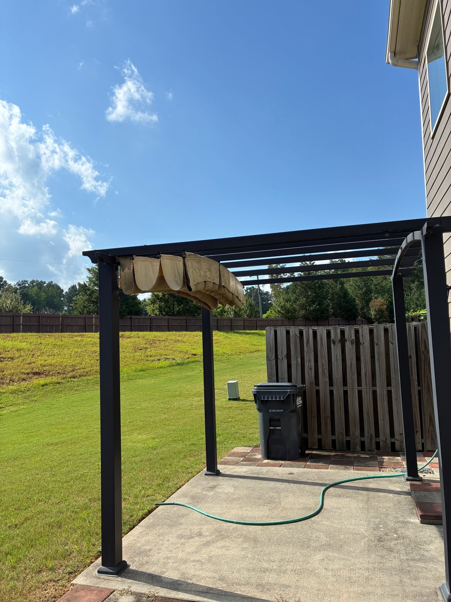 Building Photo - 1335 Hampton Oaks Dr