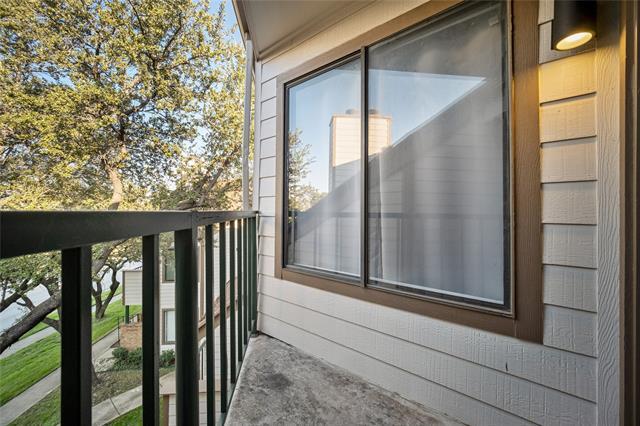 Building Photo - 2314 Bamboo Dr